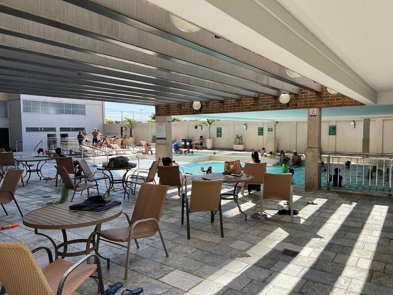 Piazza Diroma Com Acesso Ao Acqua Park Em Caldas Novas Exterior foto